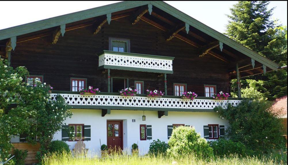 Gaestehaus Gschwendtner - Chiemgau Karte Inzell Buitenkant foto
